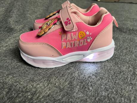 Blikajúce tenisky labkova patrola, sinsay,27