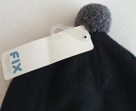 Teplá zimná čiapka s brmbolcom (obvod 48/50), lindex,86 / 92