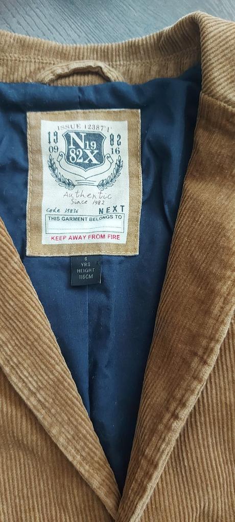 Menčestrové sako, next,116