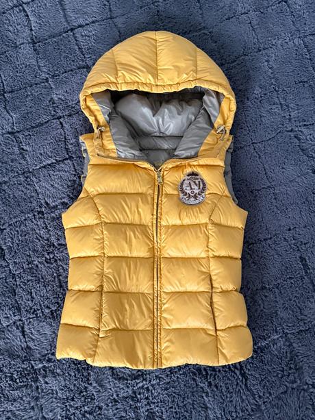Teplá vesta aeronautica militare, xs