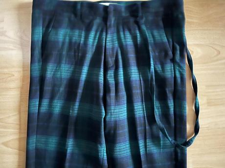 Kárované nohavice, stradivarius,l