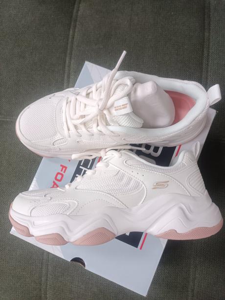 Dámska obuvv, skechers,37