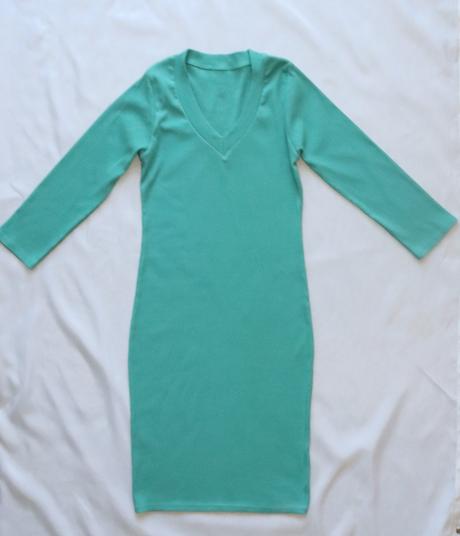 Elastické šaty - bezchybný stav, s