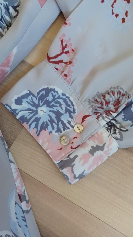 Kvetovaná blúzka, h&m,xs