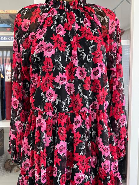 Kvetované šaty bonprix, bonprix,36