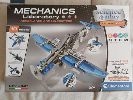 Stavebnica lietadla a helikoptery,