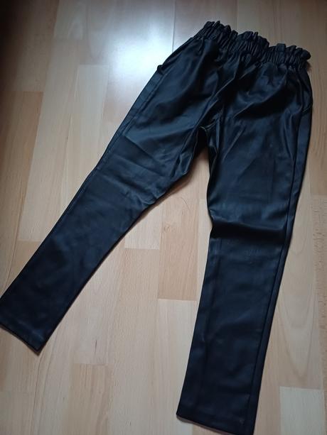 Koženkove leginy, 116