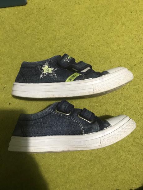 Plátené tenisky, 31