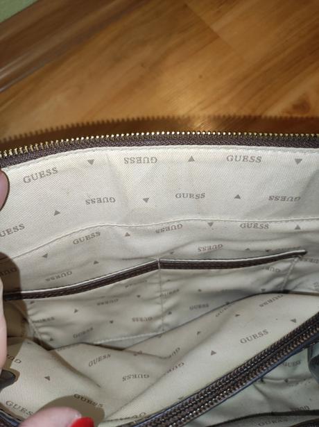 Guess nádherná kabelka, guess