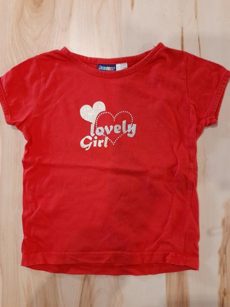 Červené tričko, lupilu,86