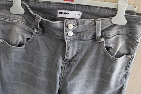 Šedé rifle číslo 42/xl, 42