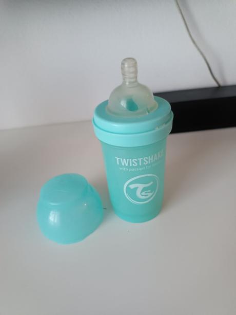 Dojčenska fľaša, twistshake
