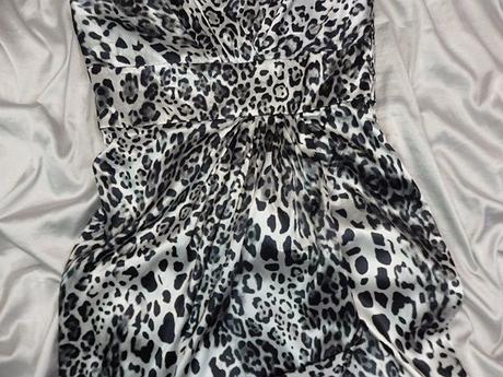 Luxusné elegantné šaty, 40