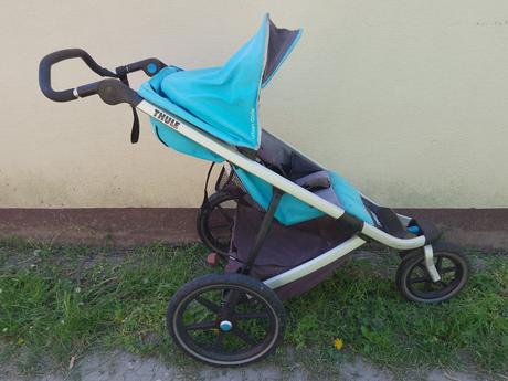 Thule urban glide kocik s velkymi nafuk. kolesami, thule,thule urban glide 1
