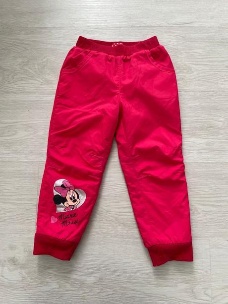 Teplé podsite nohavice., disney,98