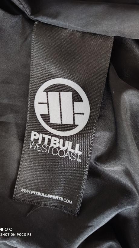 Pitbull vesta, l