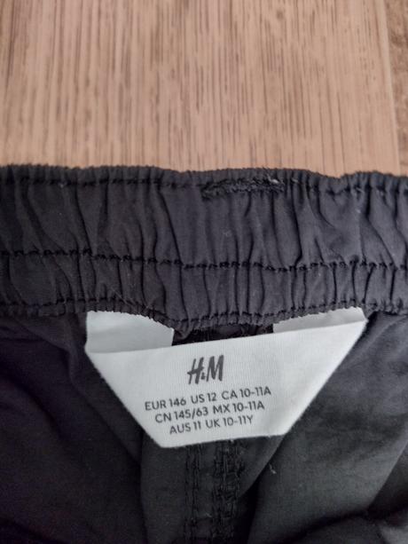 Kapsáče s poštovným, h&m,146