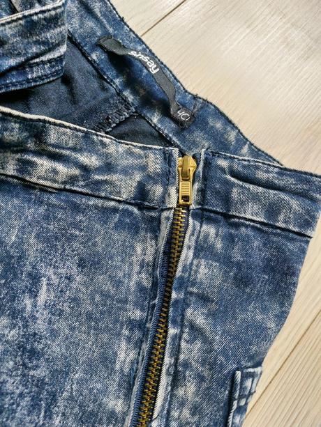 Džeginsy, sinsay,40