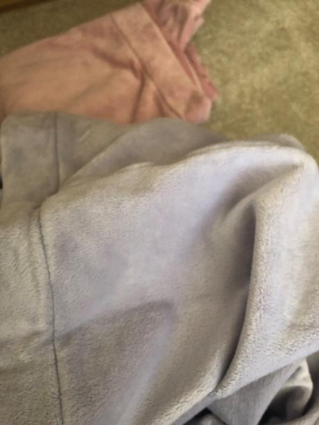 Pyzamko na zimu, f&f,146