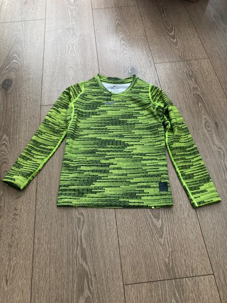 Dri-fit tričko, nike,152