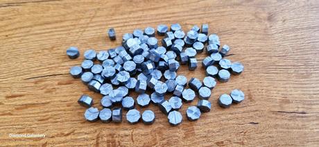 Pečatný vosk - strieborno šedý - 100 kusov,