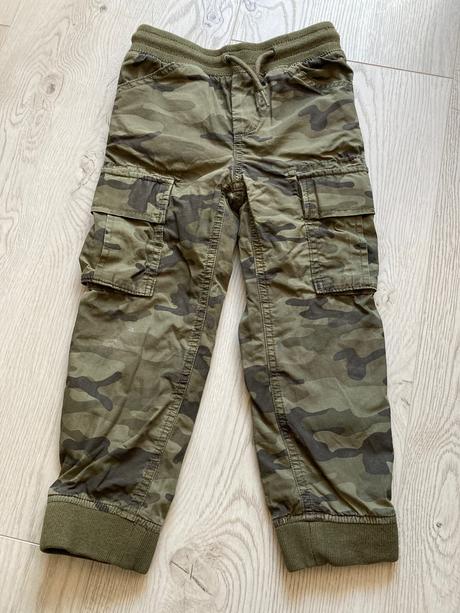 Maskáče podšité, gap,104