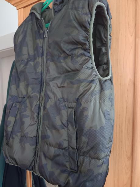 Obojstranná vesta, 158