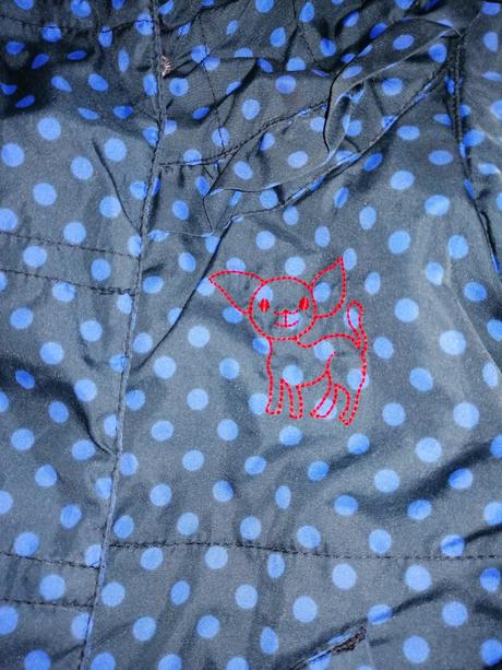 Bodkovaná vetrovka, 104