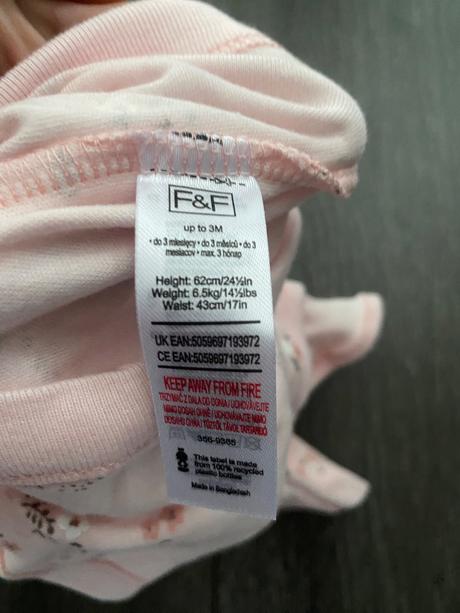 Dievčenské body velk.62, f&f,62