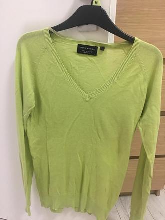 Zelený sveter, gate,m