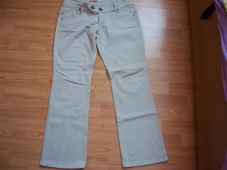 Bedrové béžové rifličky, 38