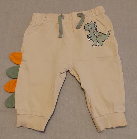 Tepláky dinosaurus 74, pepco,74