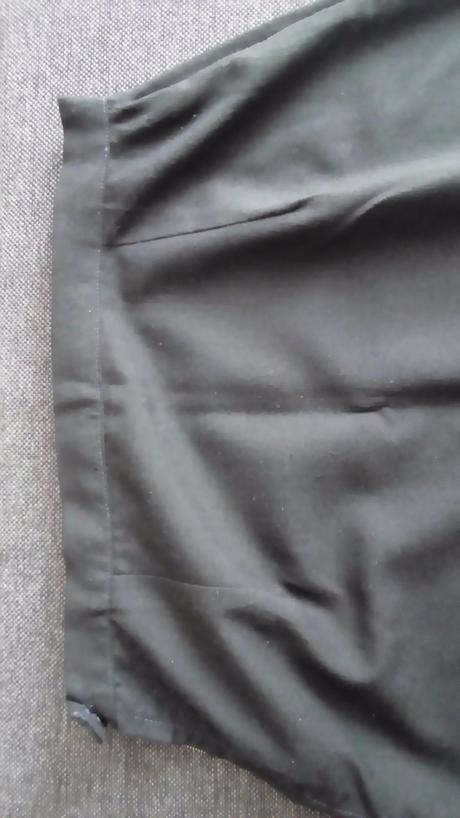 Retro čierne dámske sukne., s