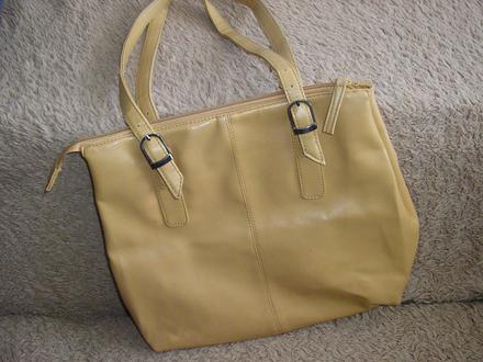 1136. horčicová taška,