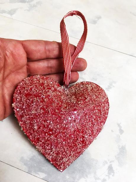 Závesné srdiečko,