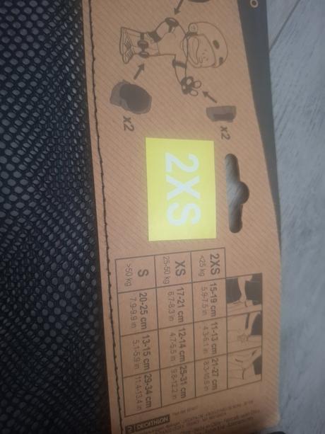 Decke kolieskove korcule aj s chranicmi, bladerunner,28