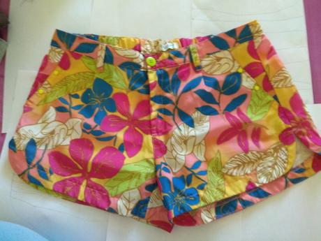 Farebné kraťasy, s