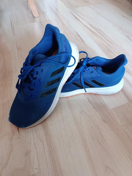 Tenisky adidas, adams,34