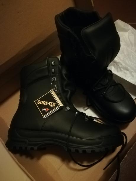 Nové pánske kožené goretex vibram 2 druhy, 44