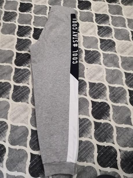 Tepláky kvalitné vel. 152, 152