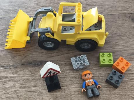 10520 veľký nakladac,