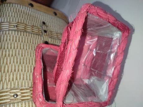 Prútená/vypletaná košíkov-sada (2ks)nepoužívaná,