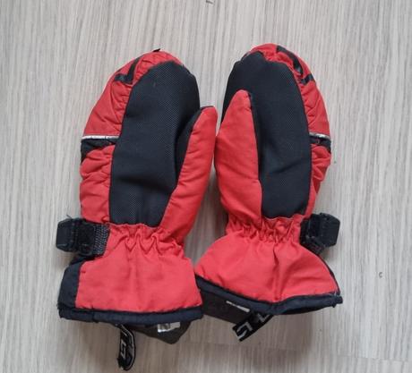 Lyžiarske rukavice, 110