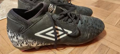 Kopacky umbro, 43
