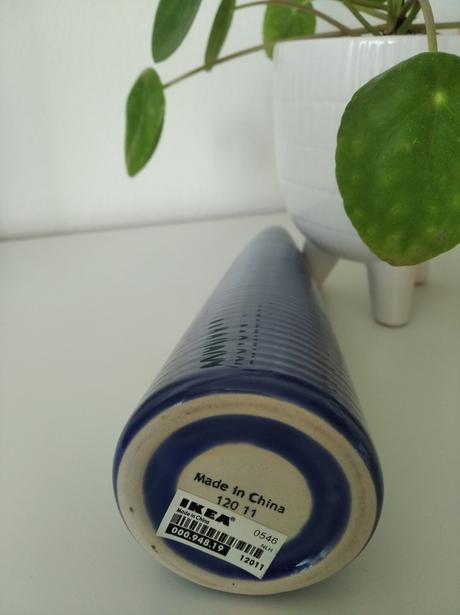 Modrá váza ikea,