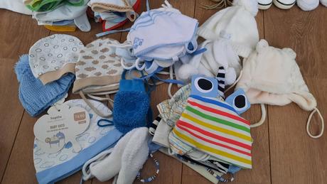 Balík oblečenia od novorodenca až po cca 1r, 68–80