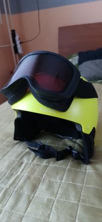 Lyžiarska prilba, s