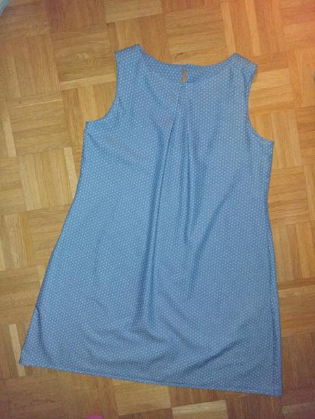 Letné šaty, 44