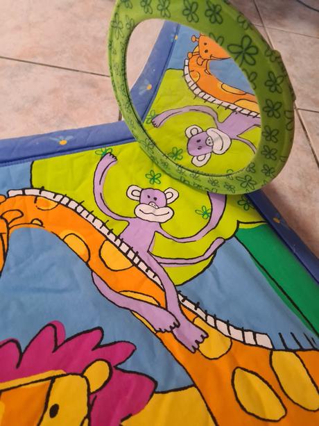 Hracia deka tiny love (hudba, svetlo), 