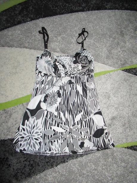 Kvietkovaná tunika, xs